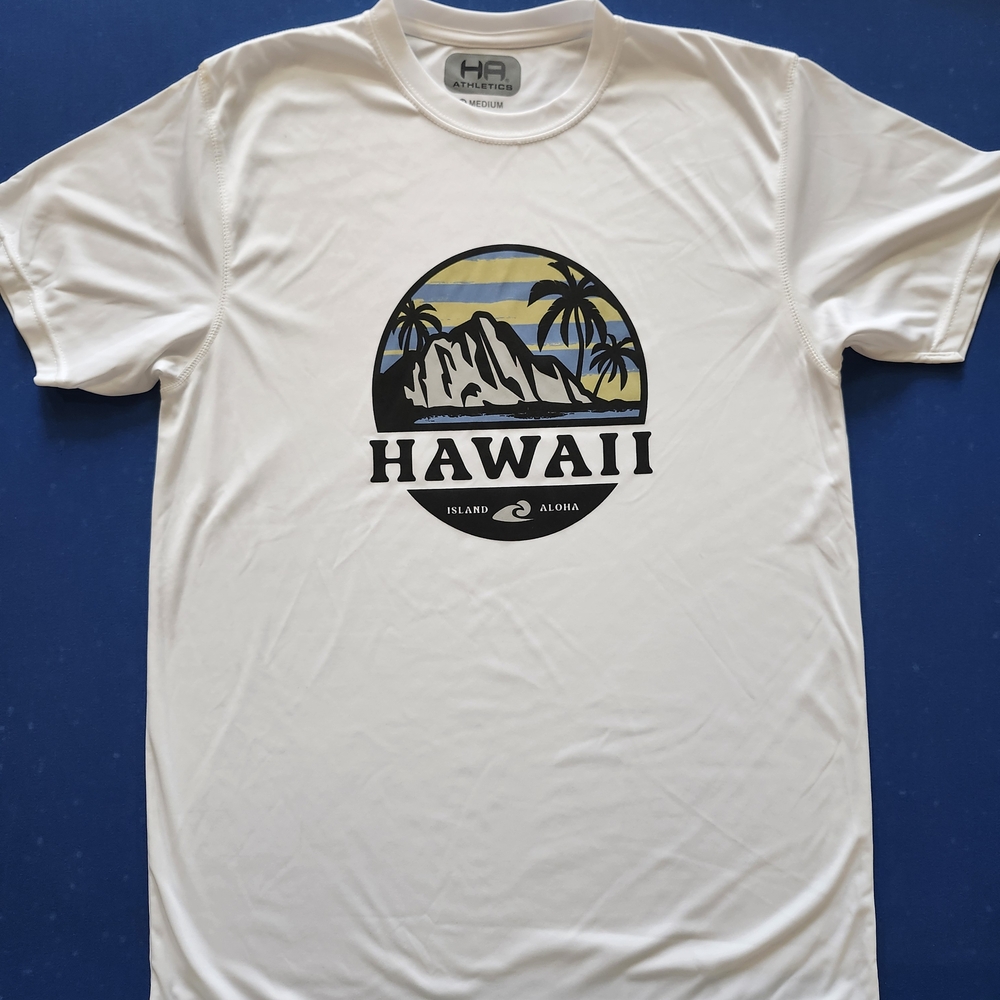 Men's White Hawaii Graphic T-Shirt